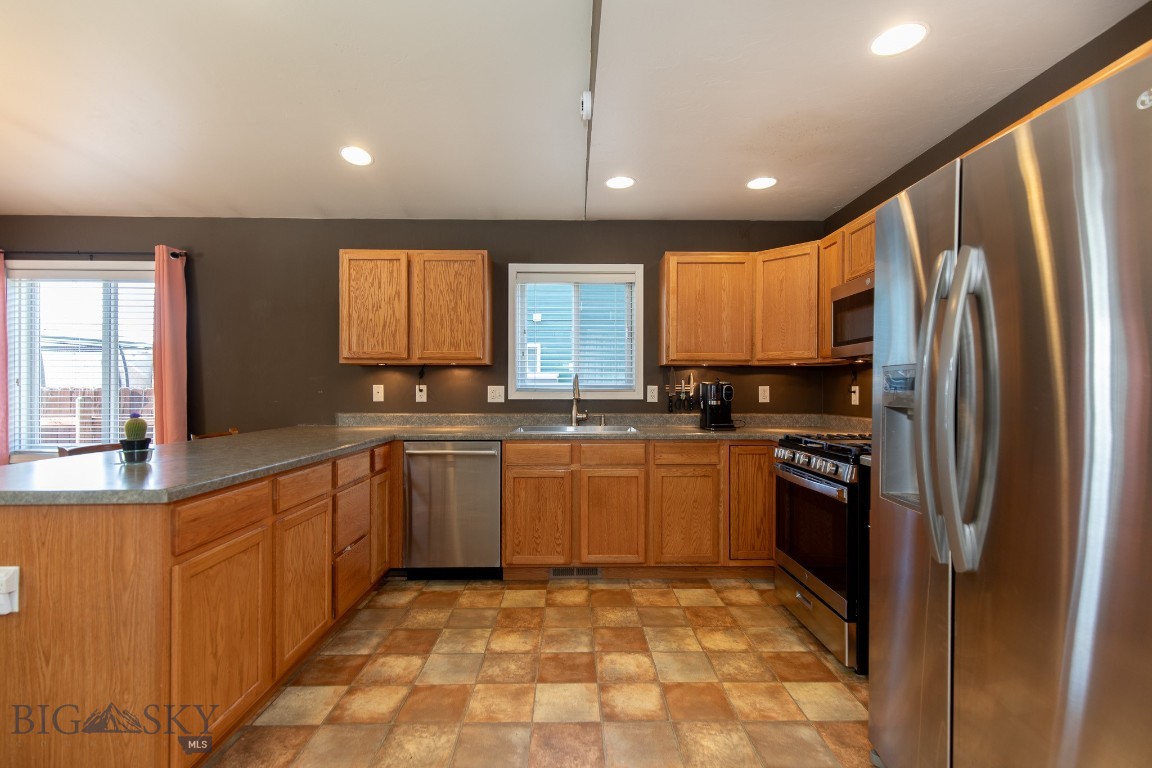 River Rock and Royal Village - Residential