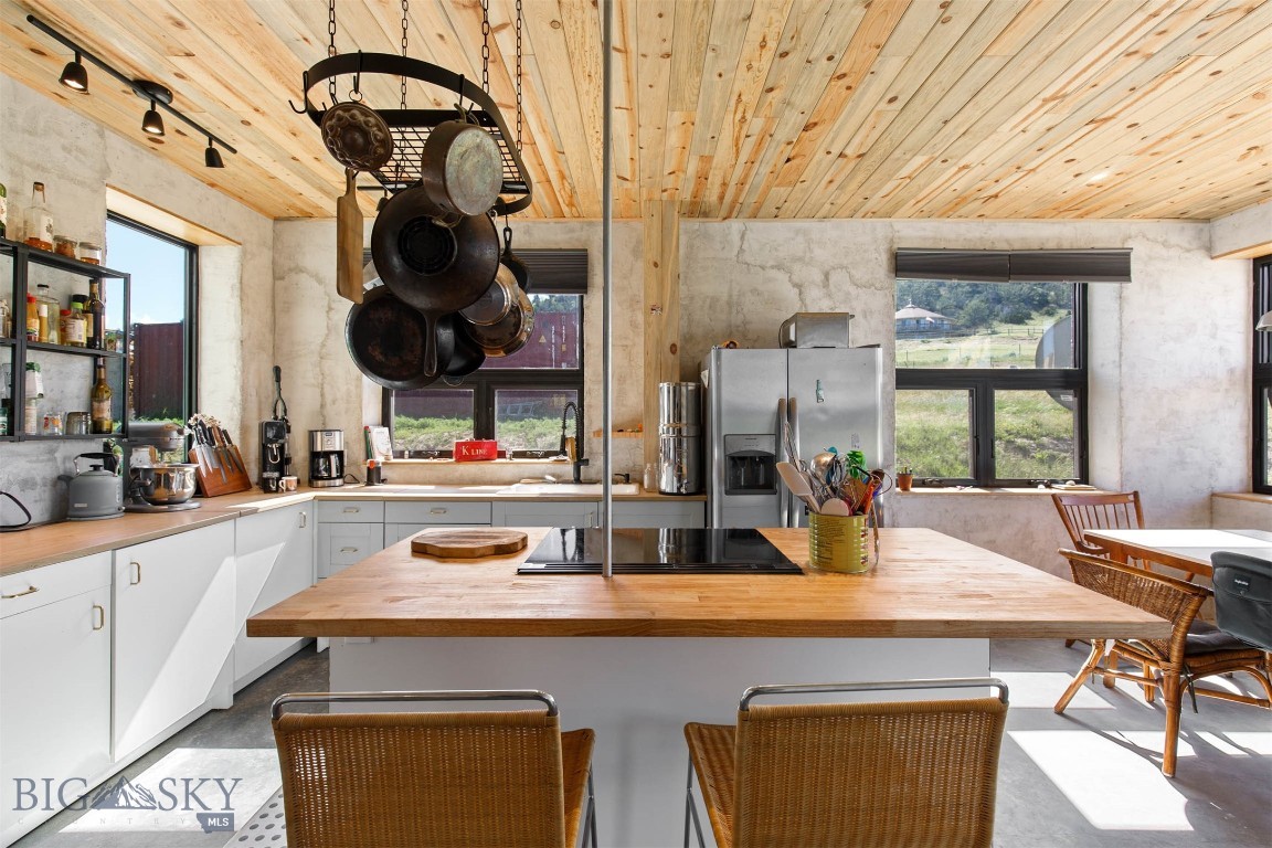 Ponderosa Pines - Residential