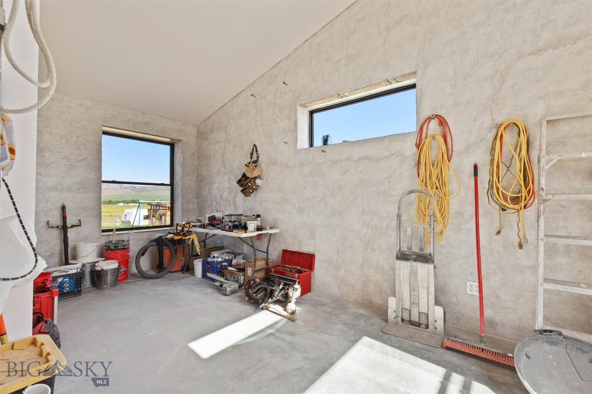 Ponderosa Pines - Residential