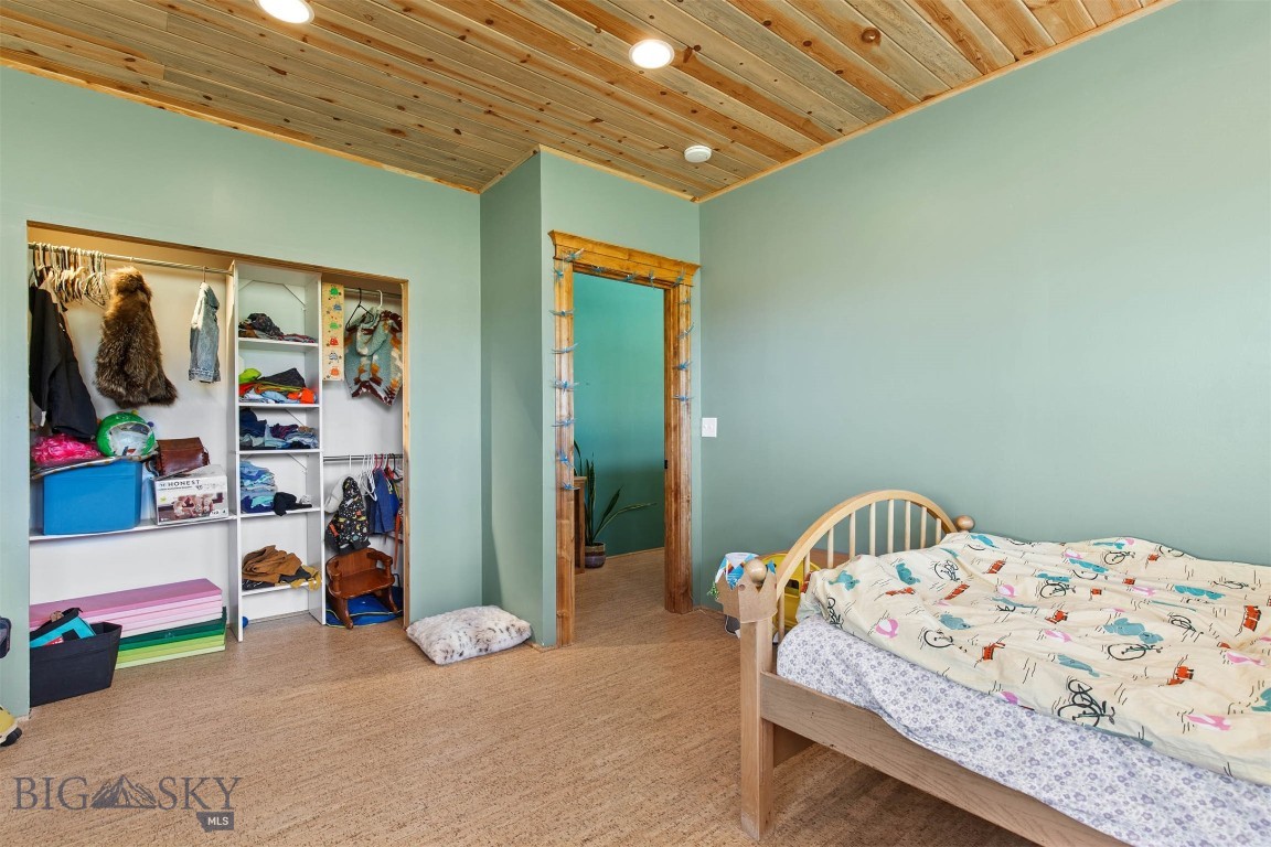 Ponderosa Pines - Residential