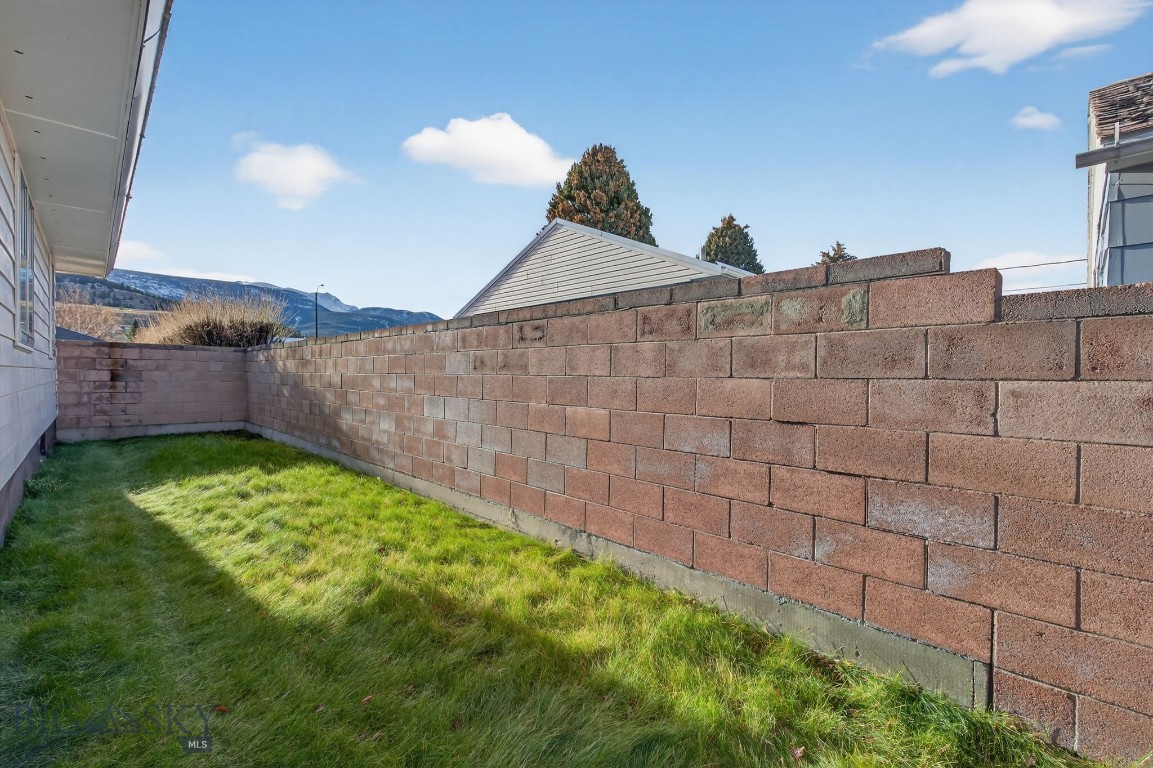 Western - Residential