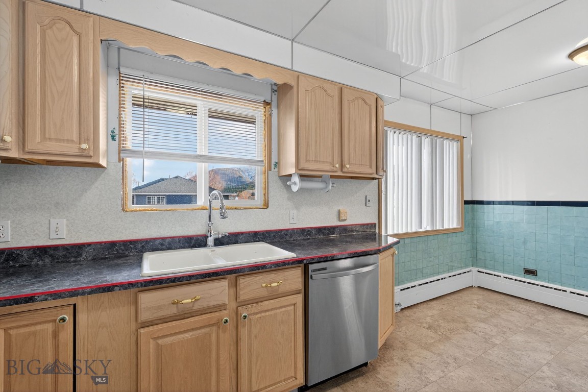 Western - Residential