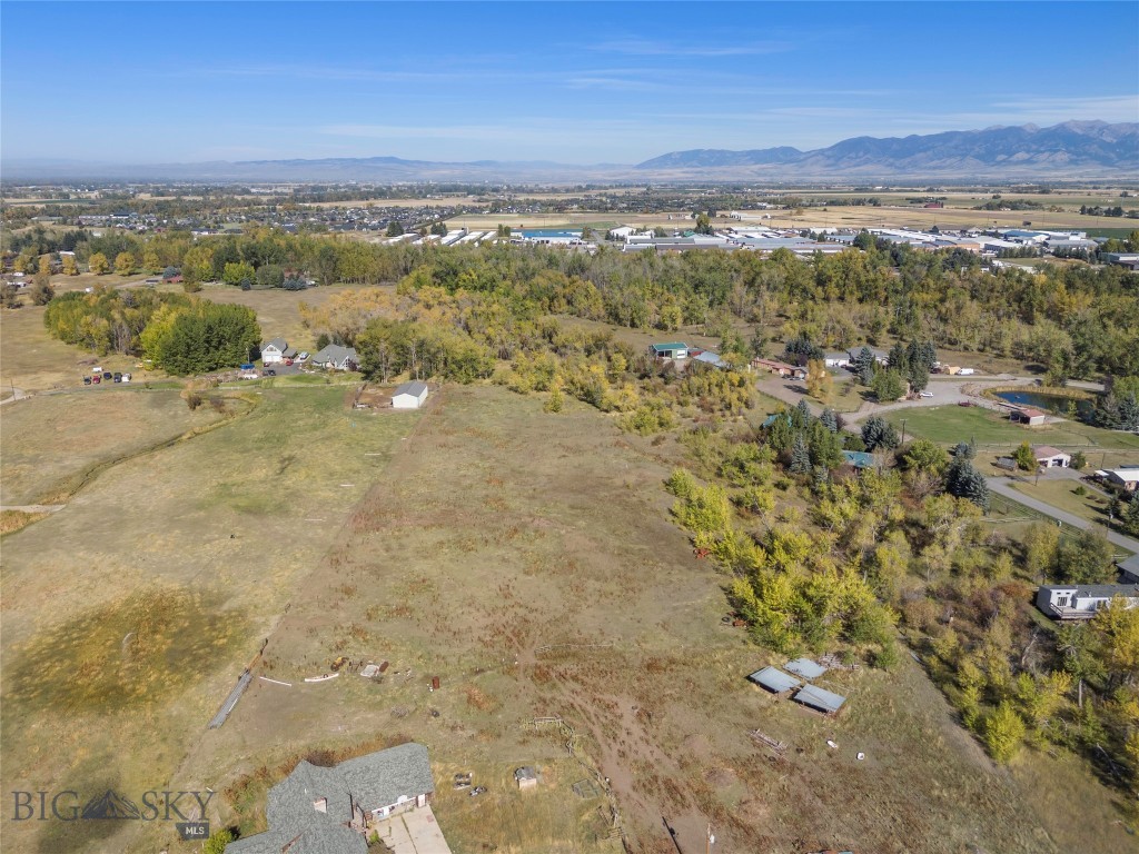TBD Elk Lane