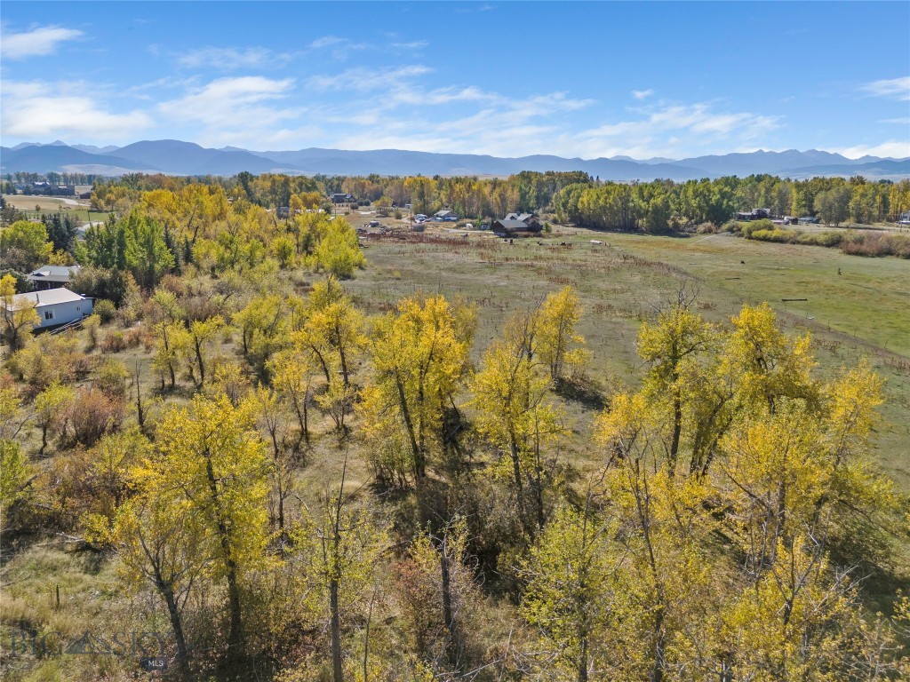 TBD Elk Lane