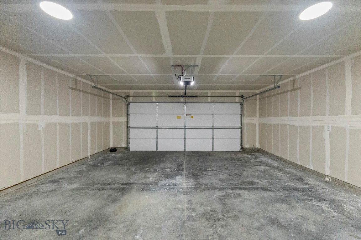 Ashton Meadows - Residential