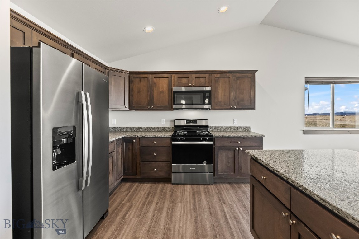 Ashton Meadows - Residential