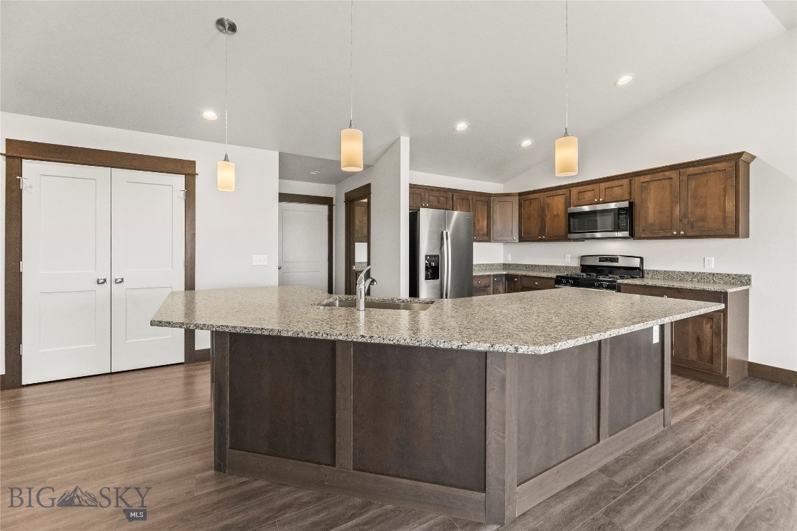 Ashton Meadows - Residential