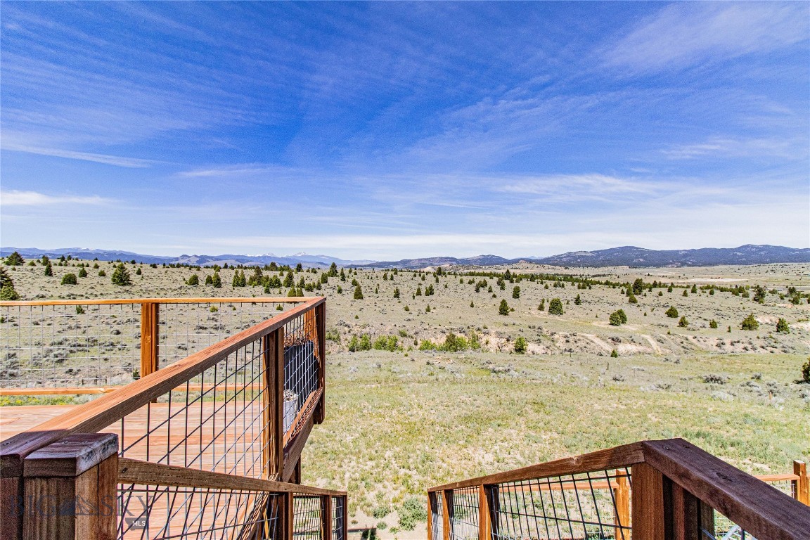 495 Lupine Lane