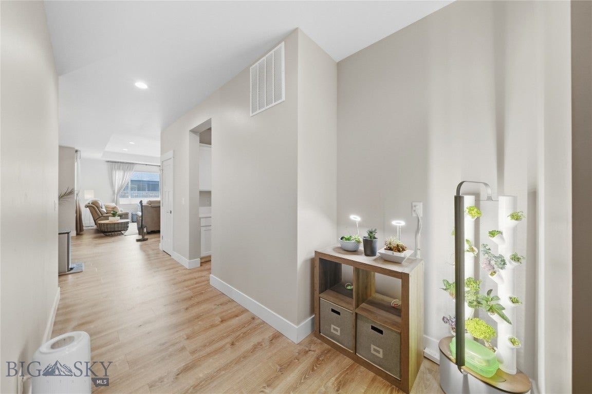 1502 Wyatt Earp Court