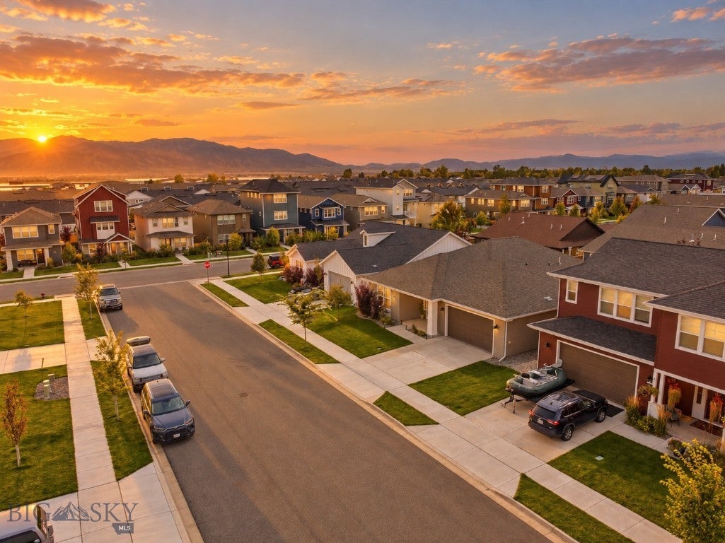 1502 Wyatt Earp Court