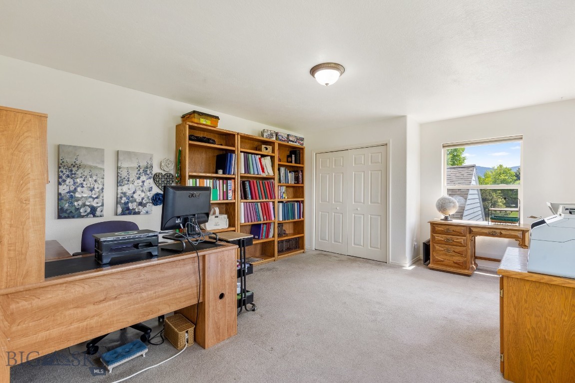 Lazy T H Estates - Residential