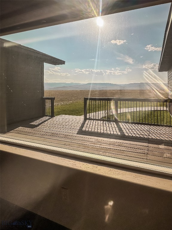 Sphinx Mountain - Residential