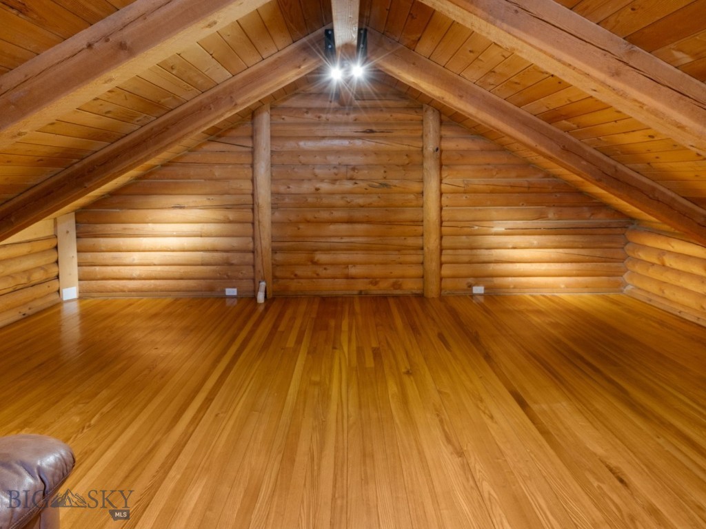 Peak View - Commercial Sale