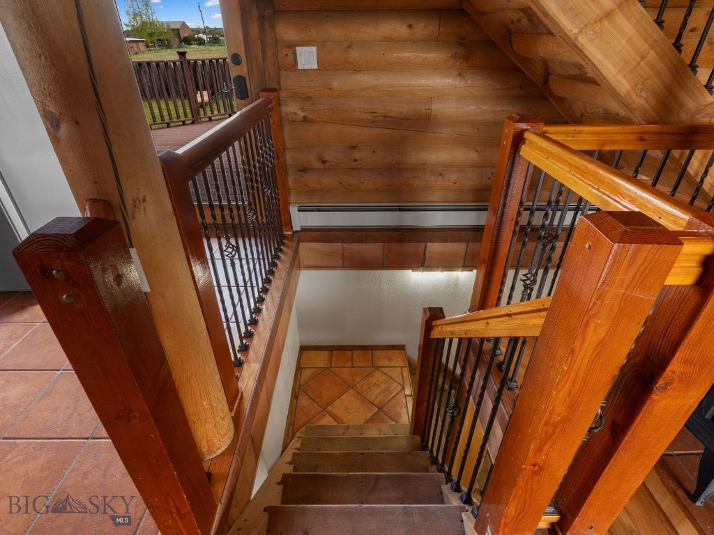 Peak View - Commercial Sale