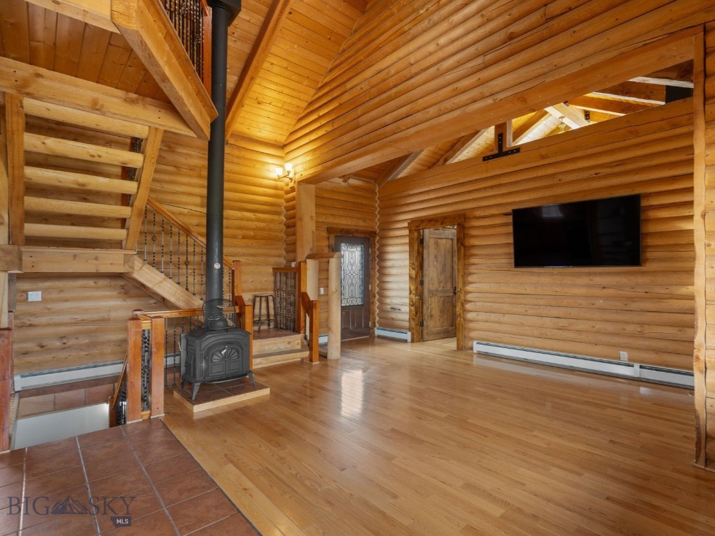 Peak View - Commercial Sale