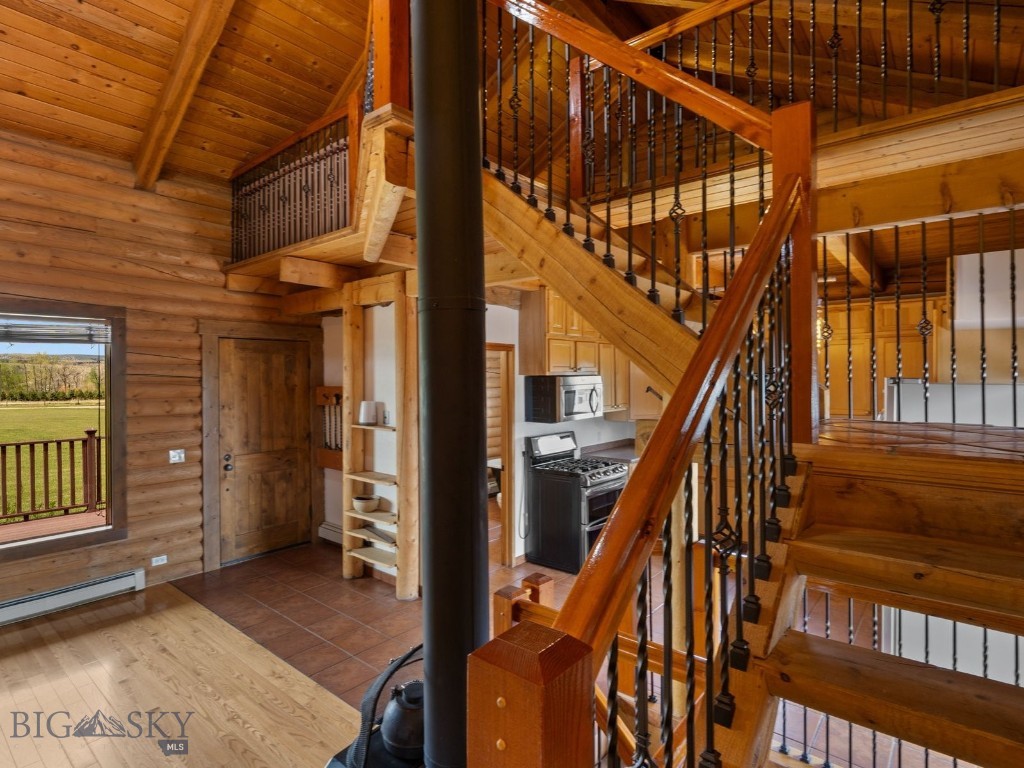 Peak View - Commercial Sale