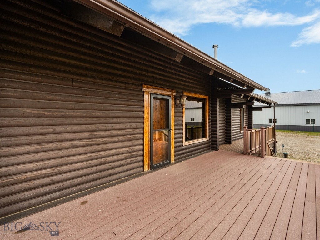 Peak View - Commercial Sale