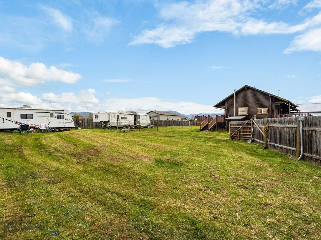 Peak View - Commercial Sale