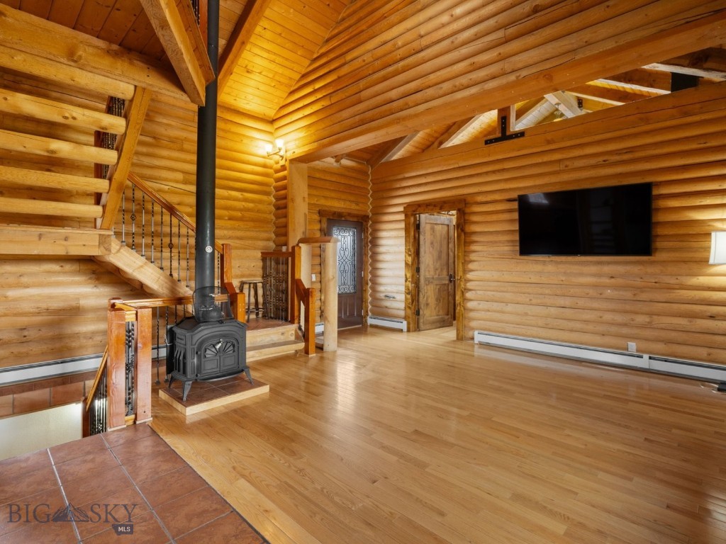 Peak View - Commercial Sale