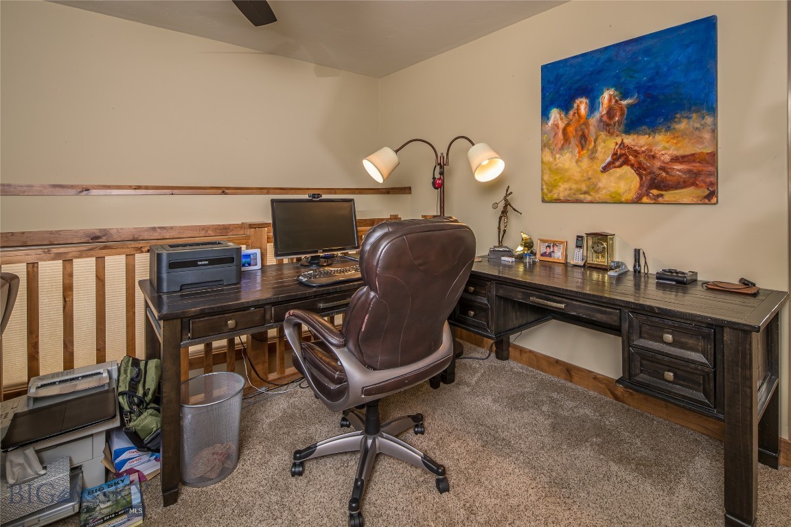 Essentia Condo - Residential