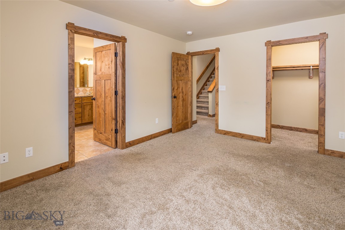 Essentia Condo - Residential