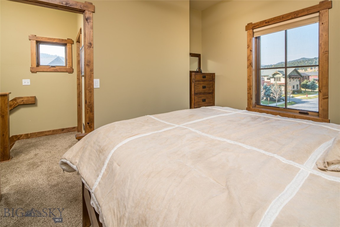 Essentia Condo - Residential