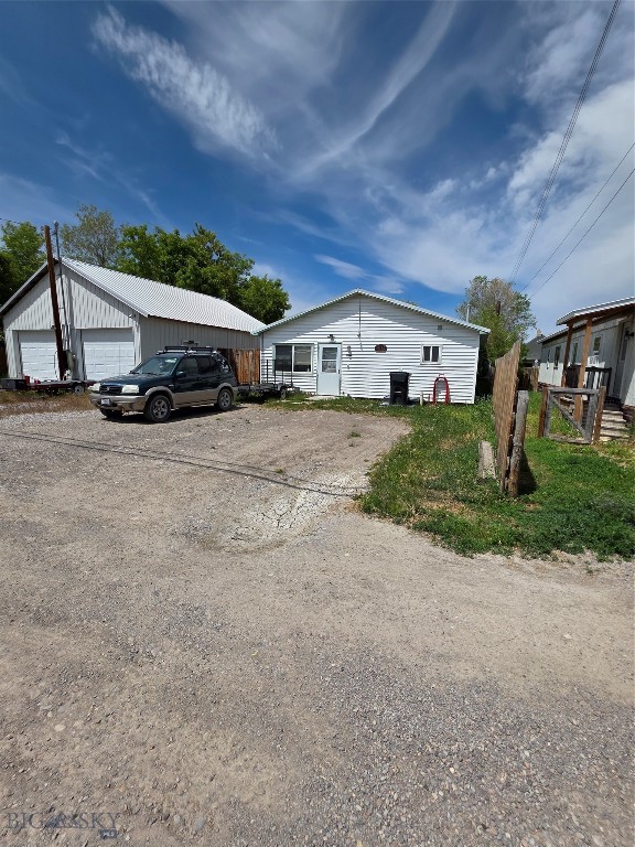 652 Kentucky