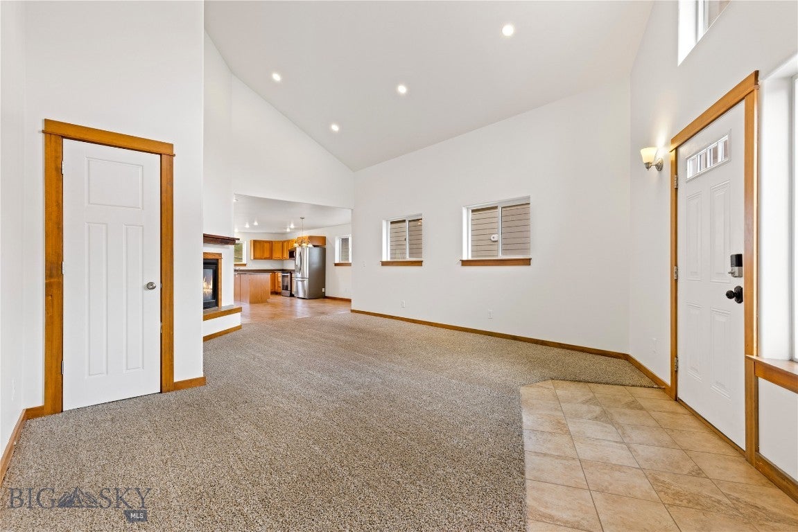2216 Sourdough Road 4