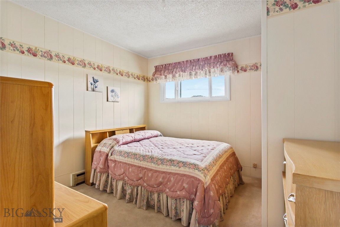Butte, Montana 59701, United States, 2 Bedrooms Bedrooms, ,2 BathroomsBathrooms,Residential,Contingent,55912