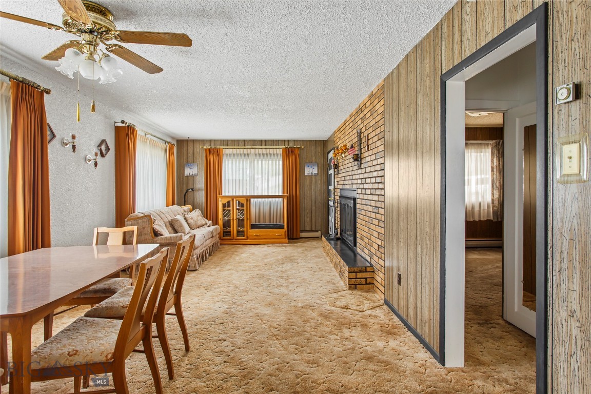 Butte, Montana 59701, United States, 2 Bedrooms Bedrooms, ,2 BathroomsBathrooms,Residential,Contingent,55912