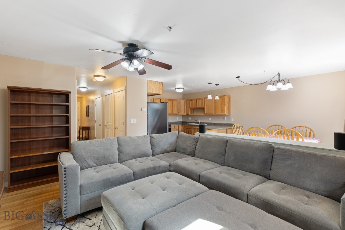 Belgrade, Montana 59714, United States, 3 Bedrooms Bedrooms, ,3 BathroomsBathrooms,Residential,Contingent,49020