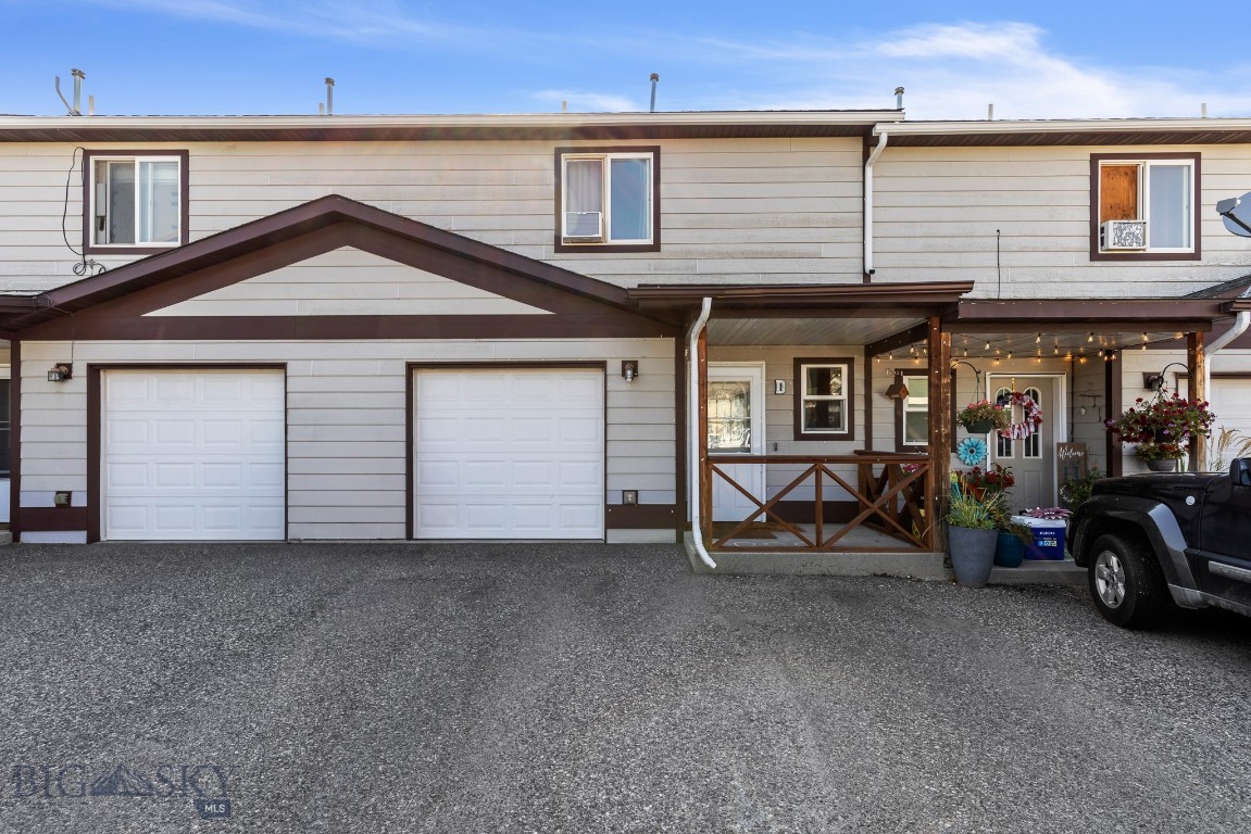 Belgrade, Montana 59714, United States, 3 Bedrooms Bedrooms, ,3 BathroomsBathrooms,Residential,Contingent,49020