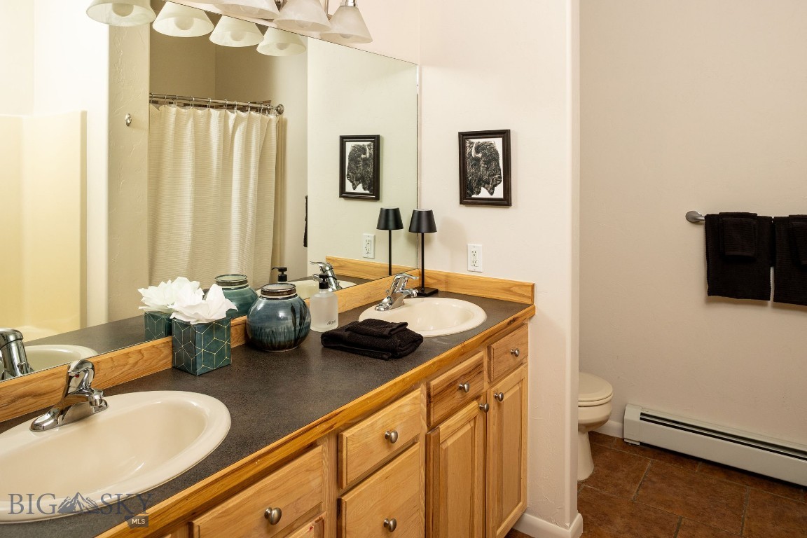 Tamarack Court Condo - Residential