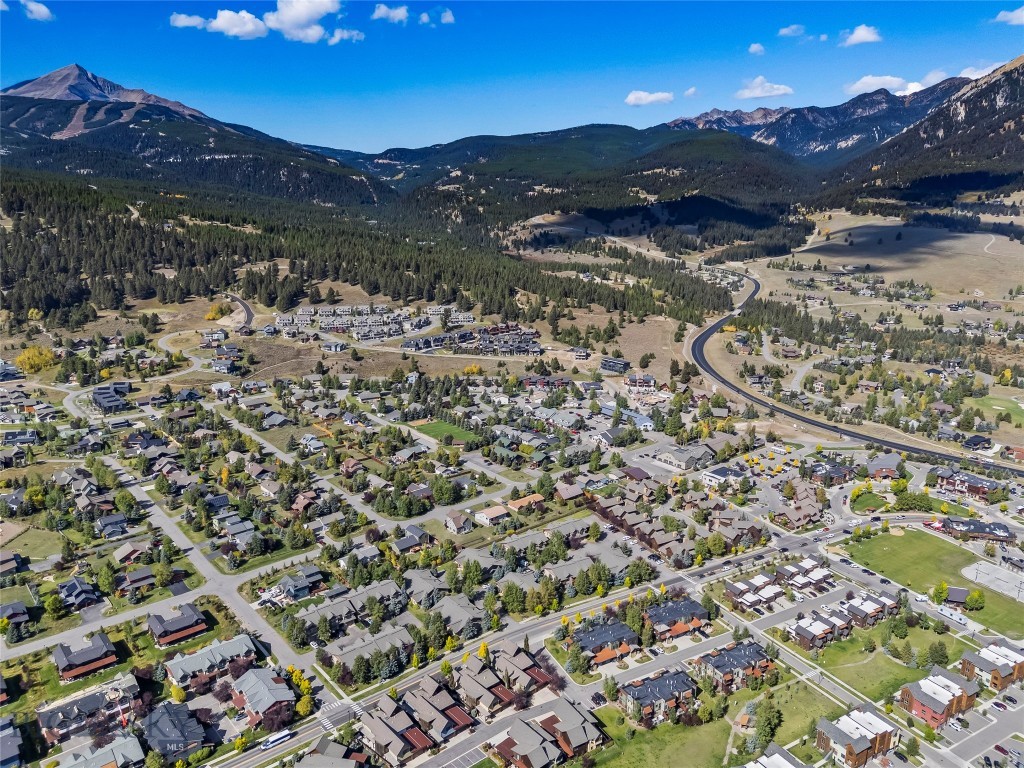 Tamarack Court Condo - Residential