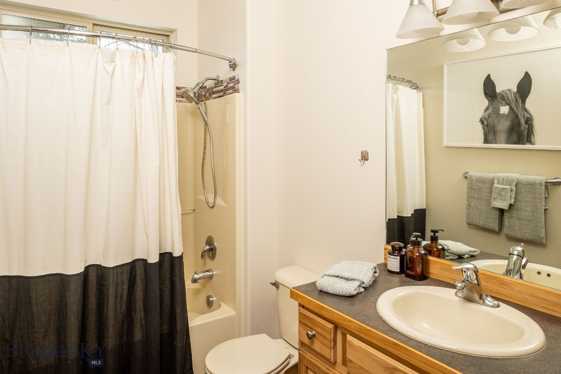 Tamarack Court Condo - Residential