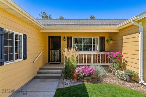 Photo of 323 W River Rock Road, Belgrade, MT 59714 (MLS # 414511)
