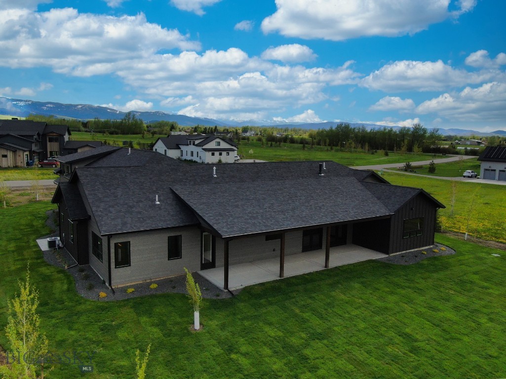 Home 40 - Residential