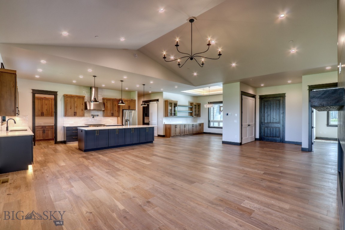 Home 40 - Residential