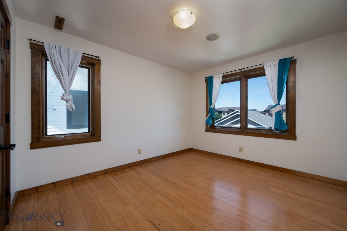 Oak Meadows - Residential