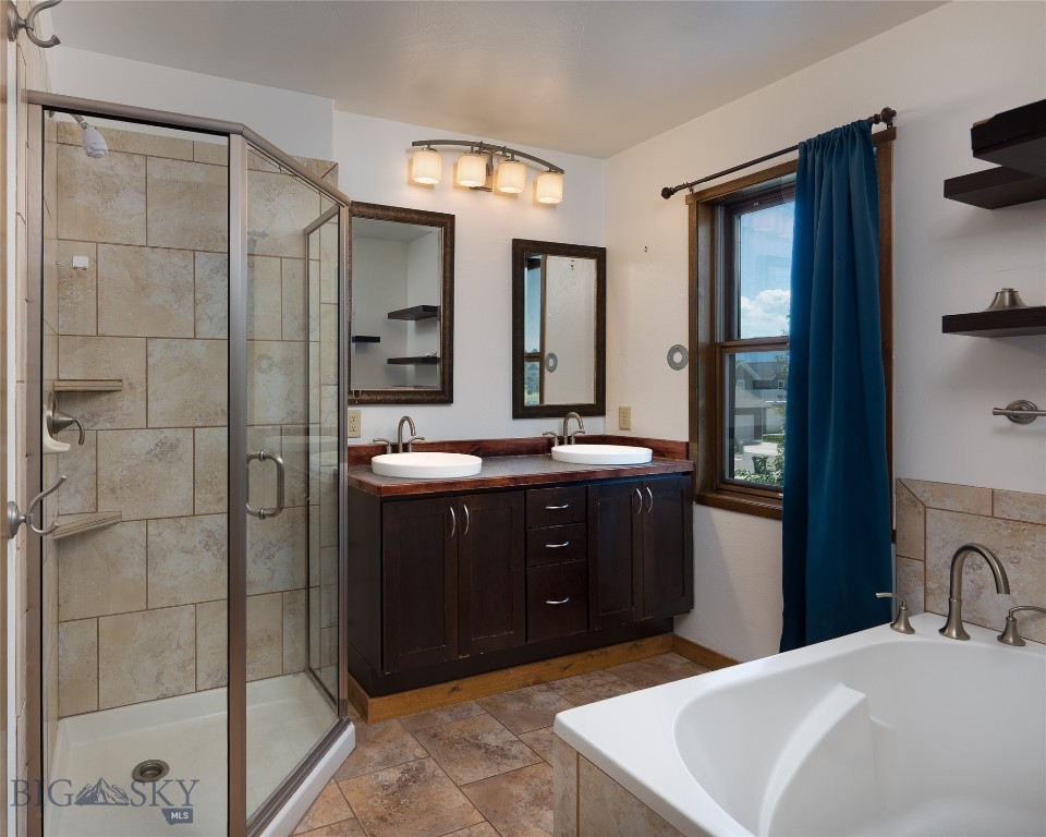 Oak Meadows - Residential