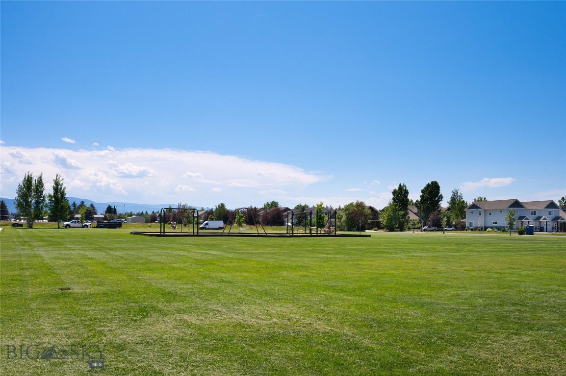 Oak Meadows - Residential