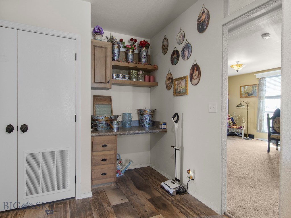 Hollowtop Vista Heights - Residential