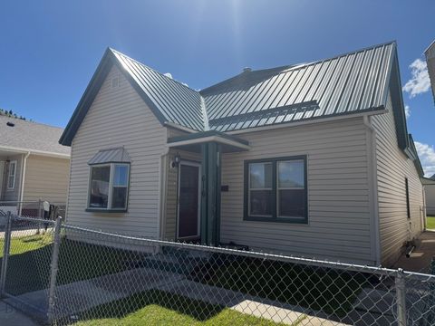 Photo of 616 Cedar Street, Anaconda, MT 59711 (MLS # 412141)