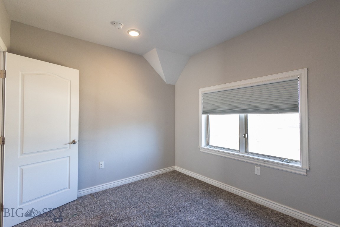 Butte, Montana 59701, United States, 4 Bedrooms Bedrooms, ,2 BathroomsBathrooms,Residential,Contingent,41510