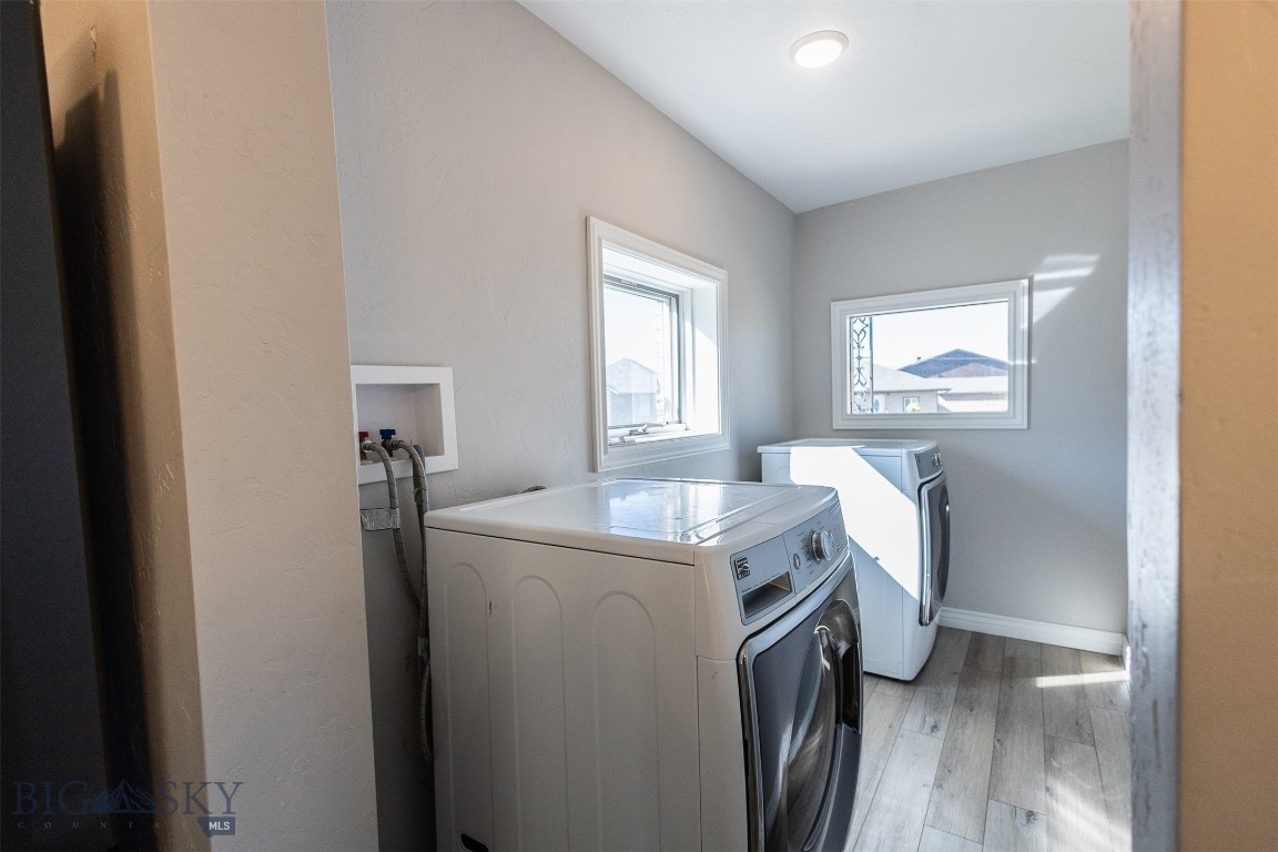 Butte, Montana 59701, United States, 4 Bedrooms Bedrooms, ,2 BathroomsBathrooms,Residential,Contingent,41510