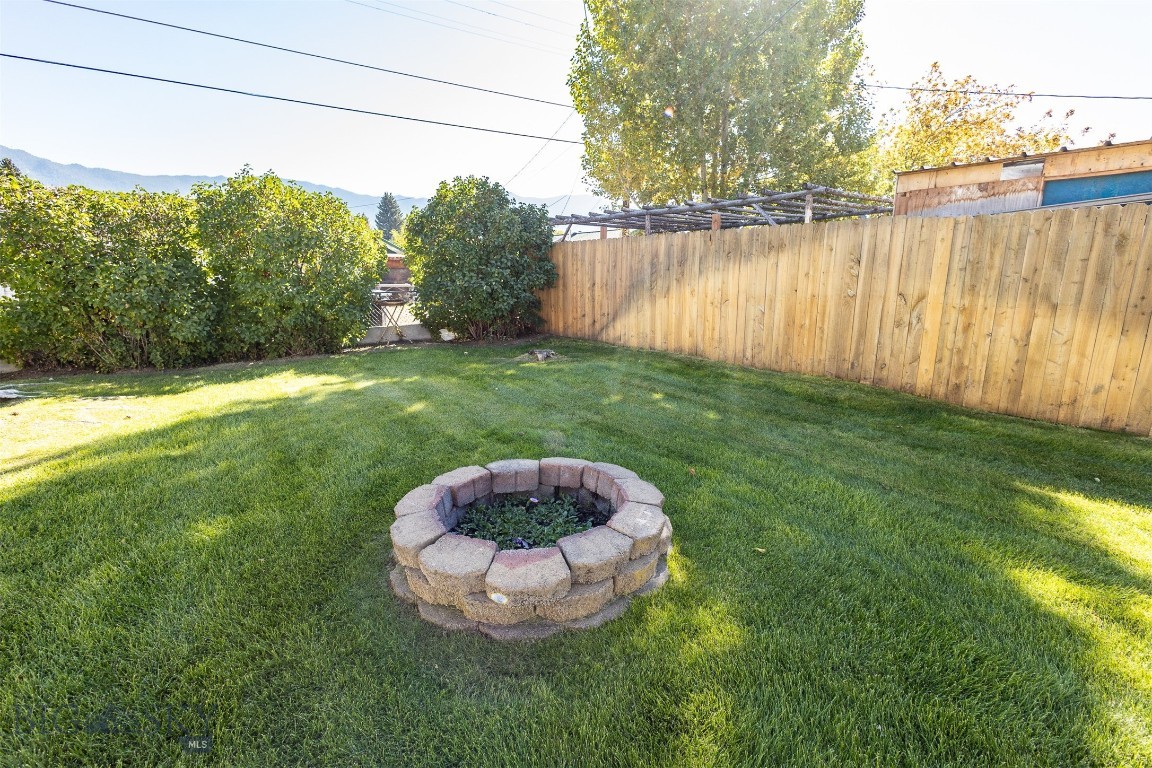 Butte, Montana 59701, United States, 4 Bedrooms Bedrooms, ,2 BathroomsBathrooms,Residential,Contingent,41510