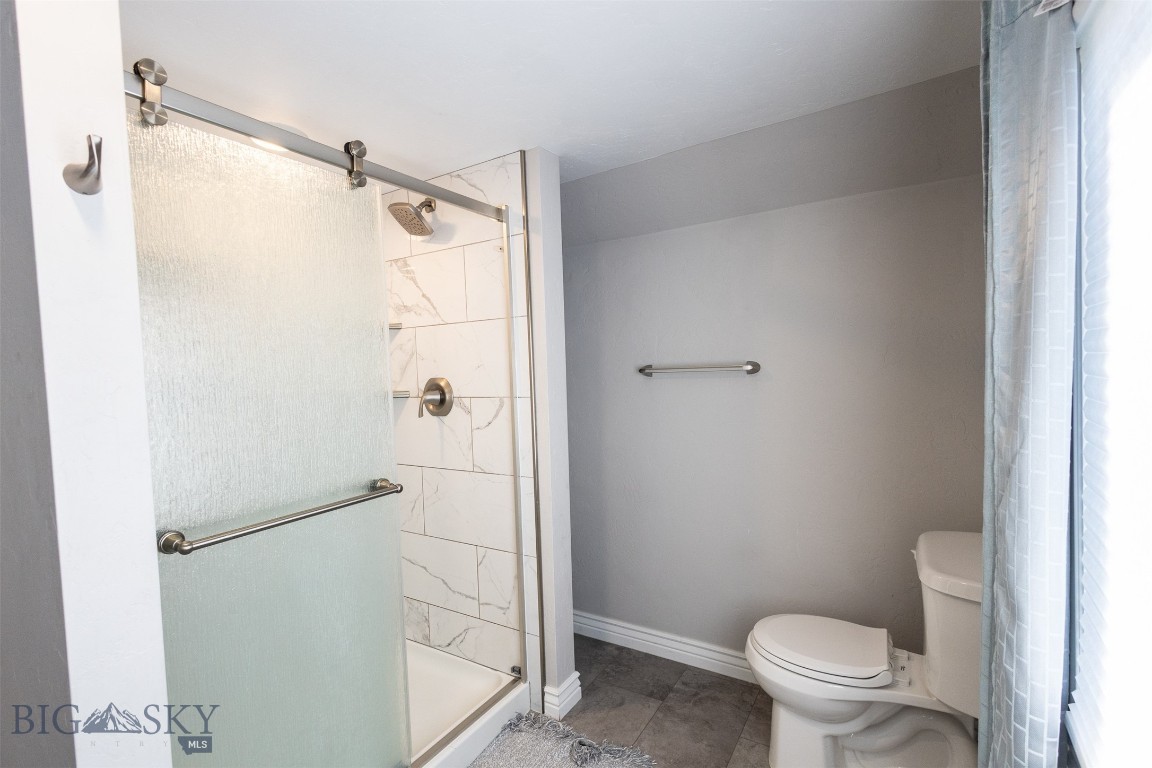 Butte, Montana 59701, United States, 4 Bedrooms Bedrooms, ,2 BathroomsBathrooms,Residential,Contingent,41510