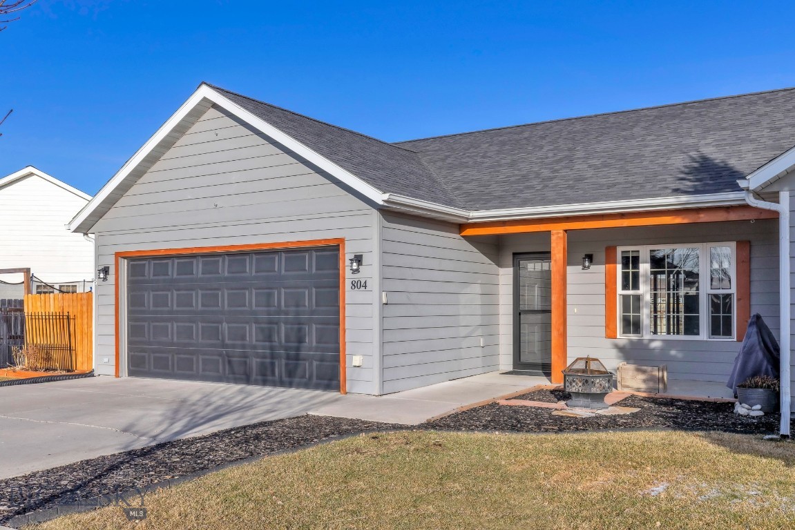 804 Powers Boulevard