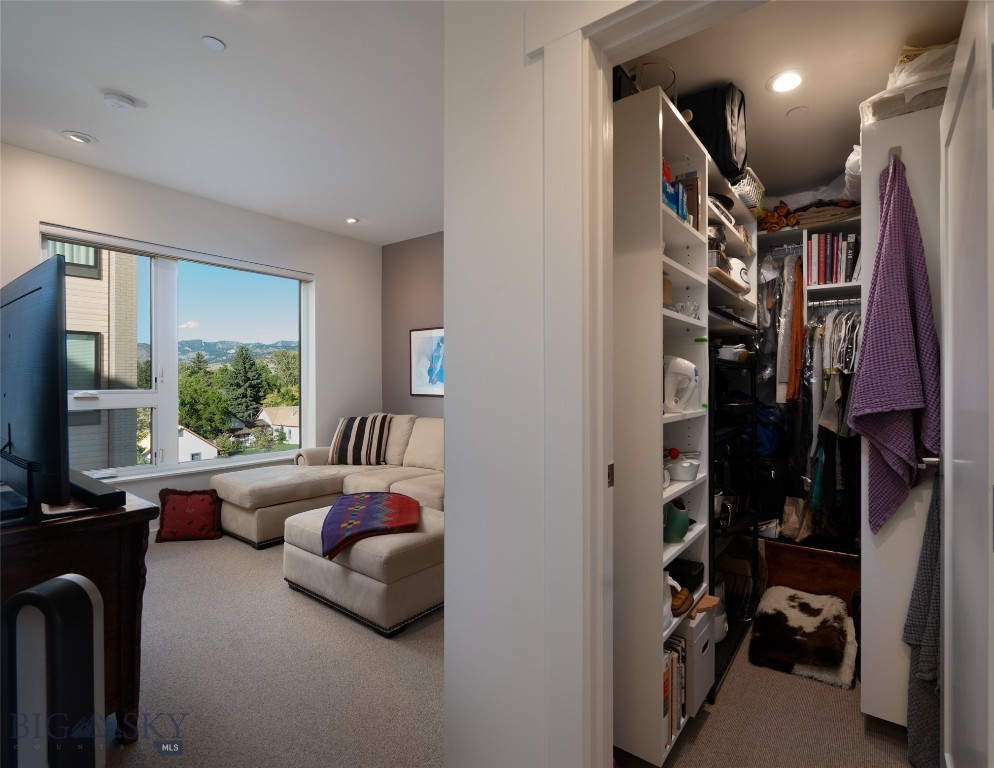 Bozeman, Montana 59715, United States, 2 Bedrooms Bedrooms, ,3 BathroomsBathrooms,Residential,Active,96607