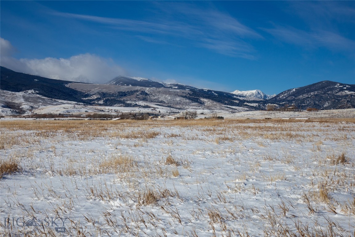 Shining Mountain West - Land
